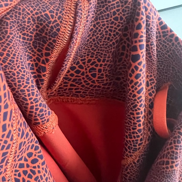 Lululemon leggings - Picture 6 of 7